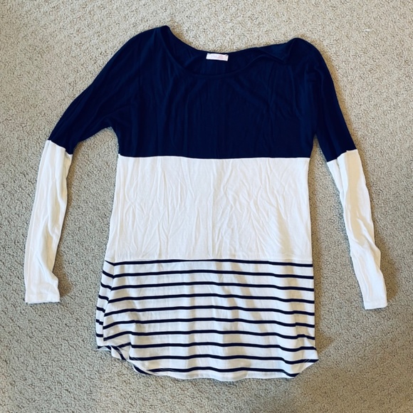 Navy and white tunic top - Picture 4 of 4